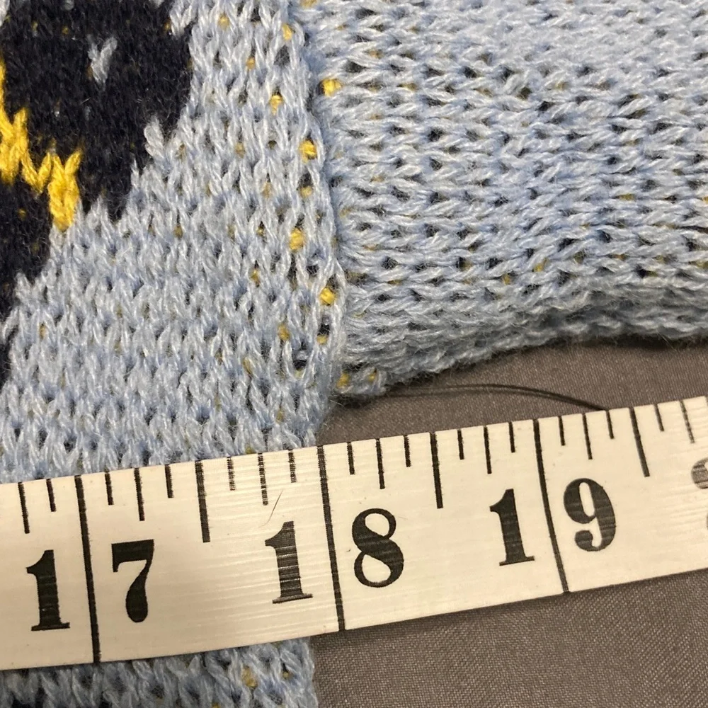 Stranger Things Light Blue Sweater with Scottie Dog Pattern XXS - XS - S - NEW - Picture 8 of 11